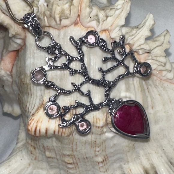 Sale* Ruby + pink quartz coral statement pendant/ car mirror charm - Picture 7 of 13